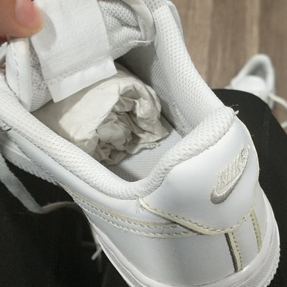 Shoes - Picture 6 of 10